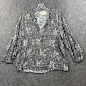 Cloth & Stone Anthropologie Blouse Women's Small Gray Animal Print Peasant